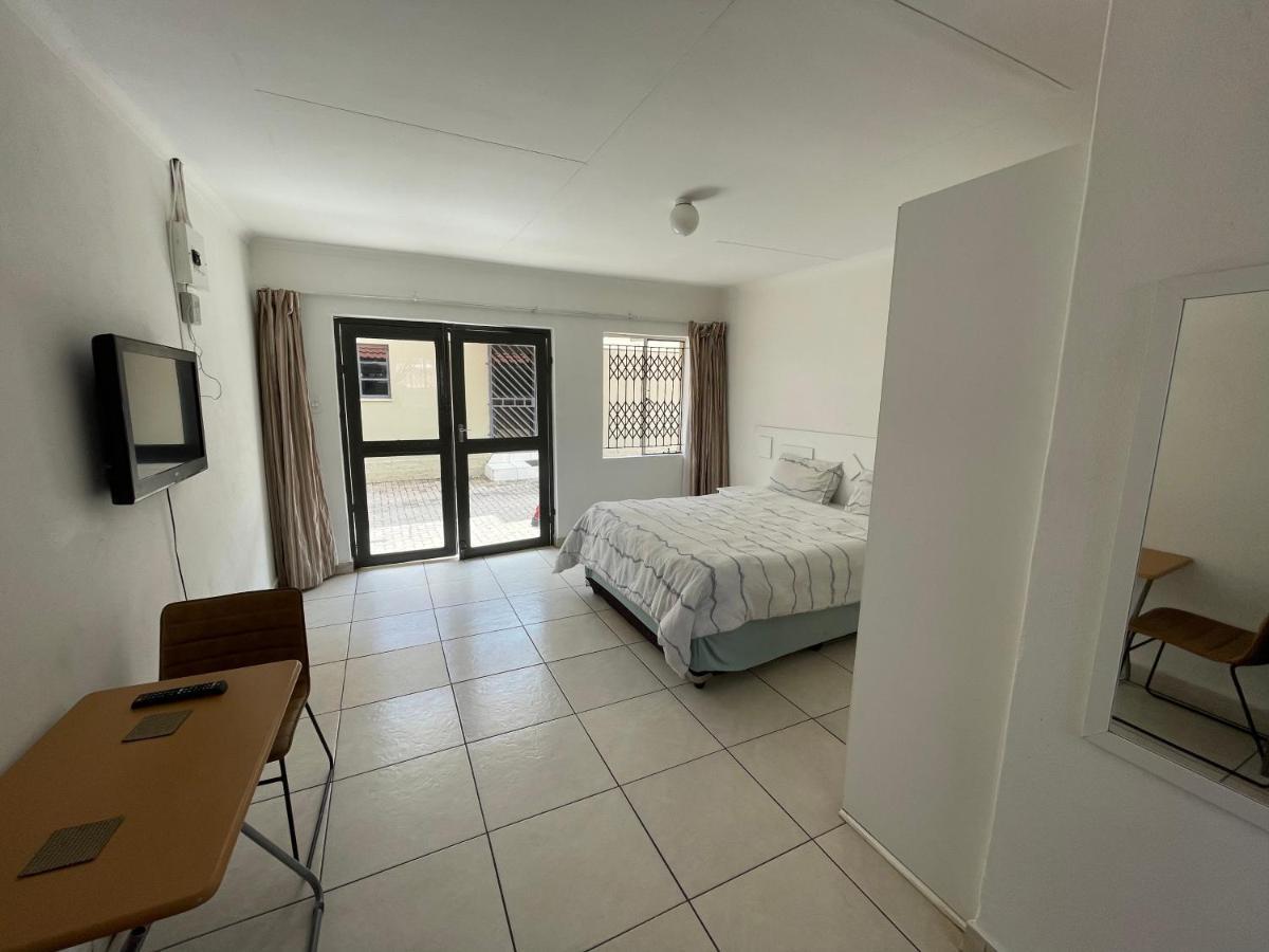 La Fiance Village Polokwane Eksteriør billede
