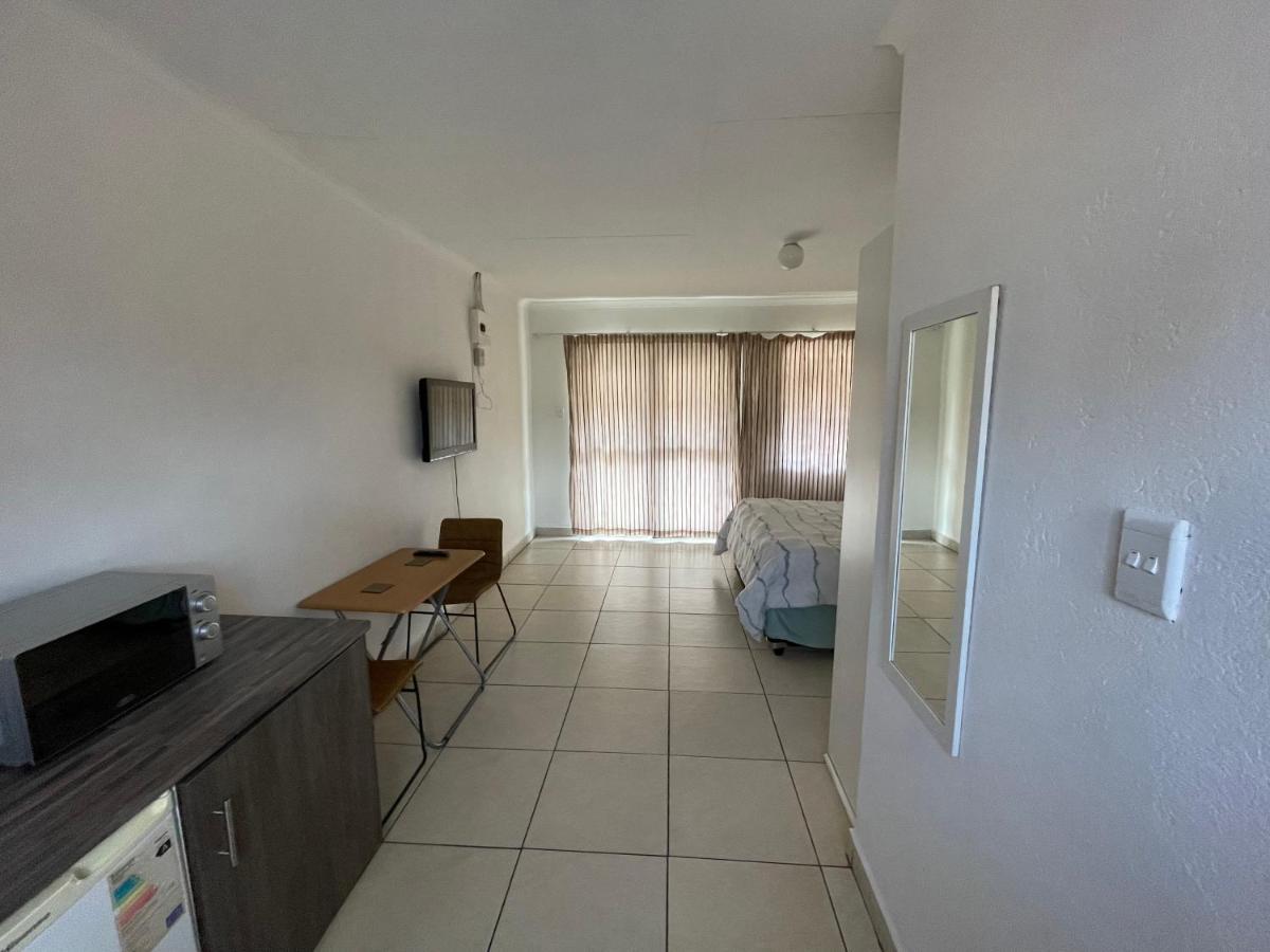 La Fiance Village Polokwane Eksteriør billede
